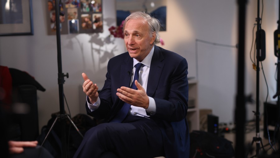 Ray Dalio, miliarder dan pendiri Bridgewater Associates LP. (Chris Ratcliffe/Bloomberg)