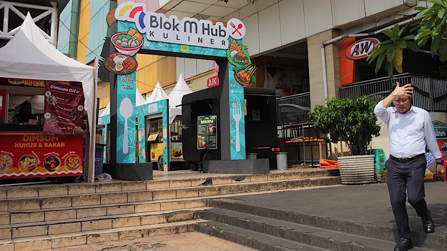 Selain itu terdapat beberapa kuliner di kawasan Blok M Hub. (Bloomberg Technoz/Andrean Kristianto)