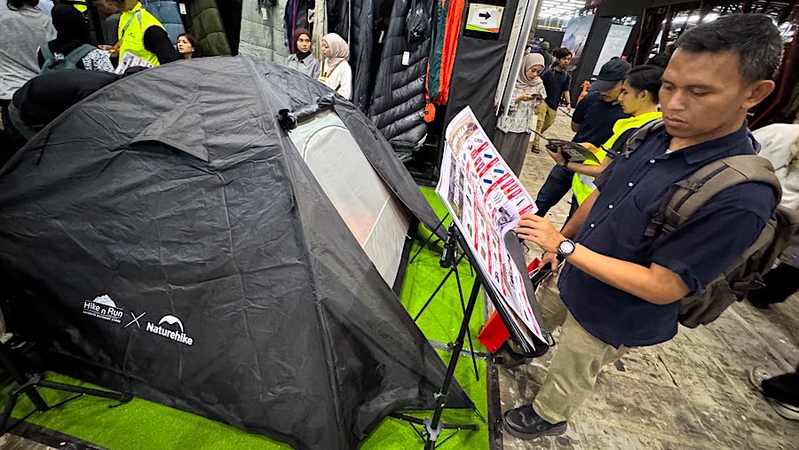 Sebanyak 139 merek berpartisipasi dalam gelaran bagi para pecinta kegiatan outdoor ini. (Bloomberg Technoz/Andrean Kristianto)
