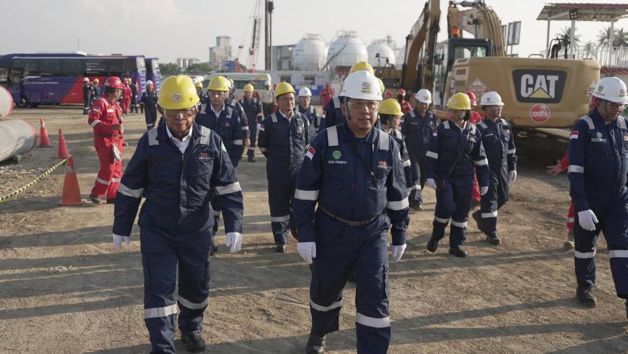 PT Indonesia Infrastructure Finance di Indramayu. (IIF)
