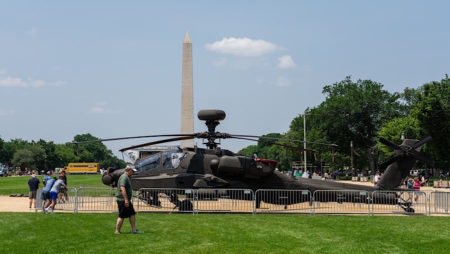 Acara akan mencakup pertunjukan kembang api, parade, dan festival di National Mall. (Eric Lee/Bloomberg)