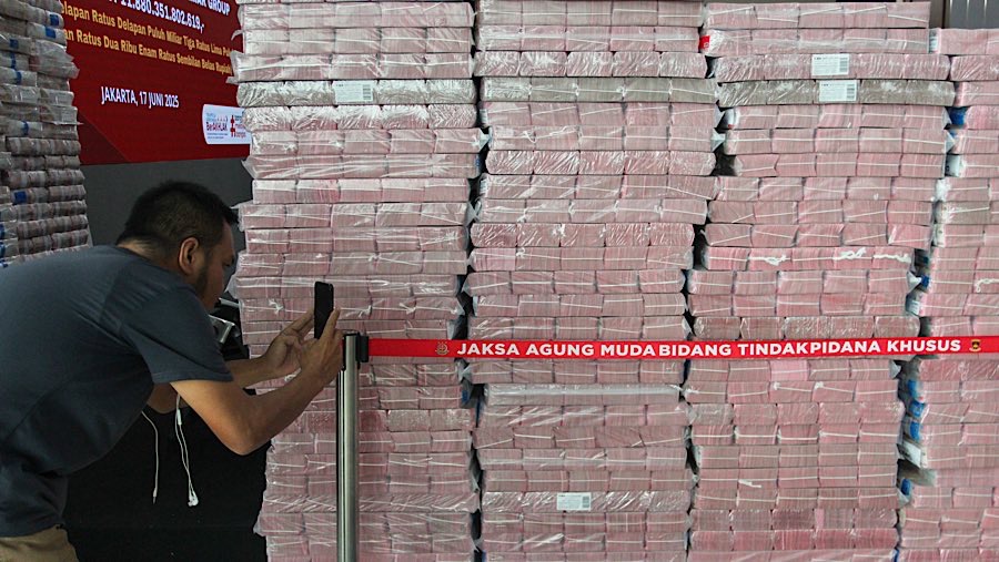 Nantinya, akan disetorkan ke negara sebagai pengembalian kerugian atas kasus korupsi yang telah terjadi. (Bloomberg Technoz/Andrean Kristianto)