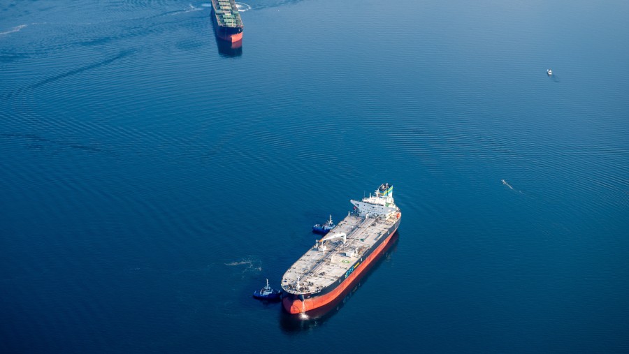 Kapal tanker minyak Laut Iberia./Bloomberg-James MacDonald