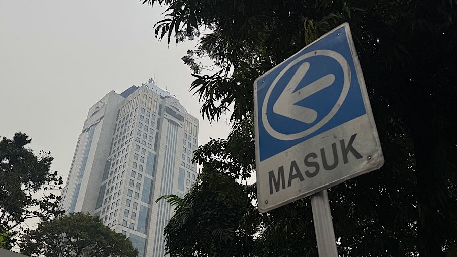 Gedung Wisma Danantara Indonesia di jalan Jend. Gatot Subroto, Minggu (29/6/2026). (Bloomberg Technoz/Andrean Kristianto)
