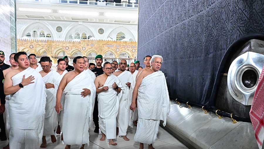 Presiden Prabowo Subianto bertemu Mohammed bin Salman Al Saud dan Melanjutkan Ibadah Umroh. (Dok. Setpres RI)