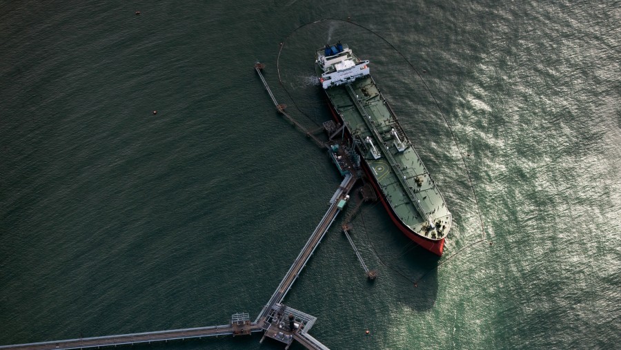 Oil tanker./Bloomberg-James MacDonald