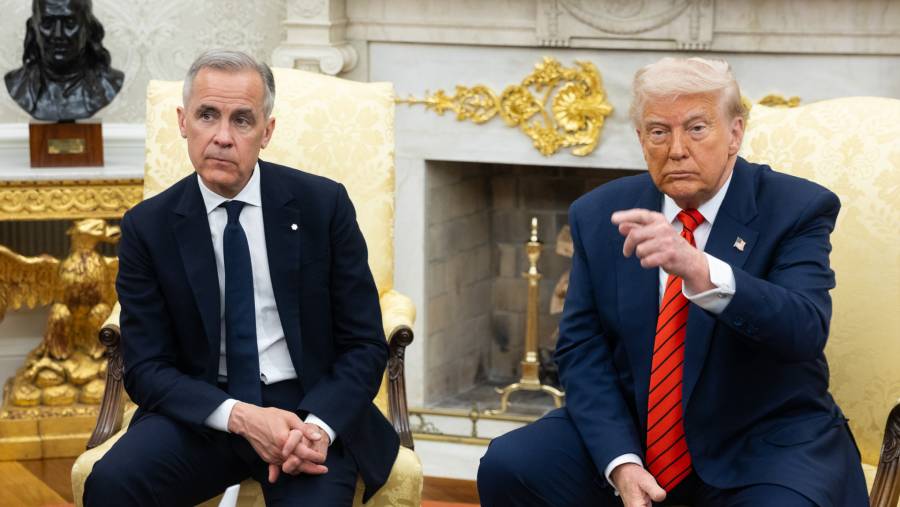 Perdana Menteri Kanada Mark Carney dan Presiden AS Donald Trump. (Bloomberg)