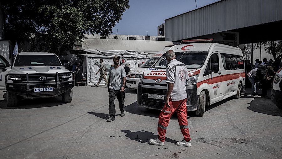 Rumah Sakit Al-Shifa tempat warga Palestina mendapatkan perawatan usai serangan Israel di Kota Gaza, Selasa (15/7/2025) (Ahmad Salem/Bloomberg)