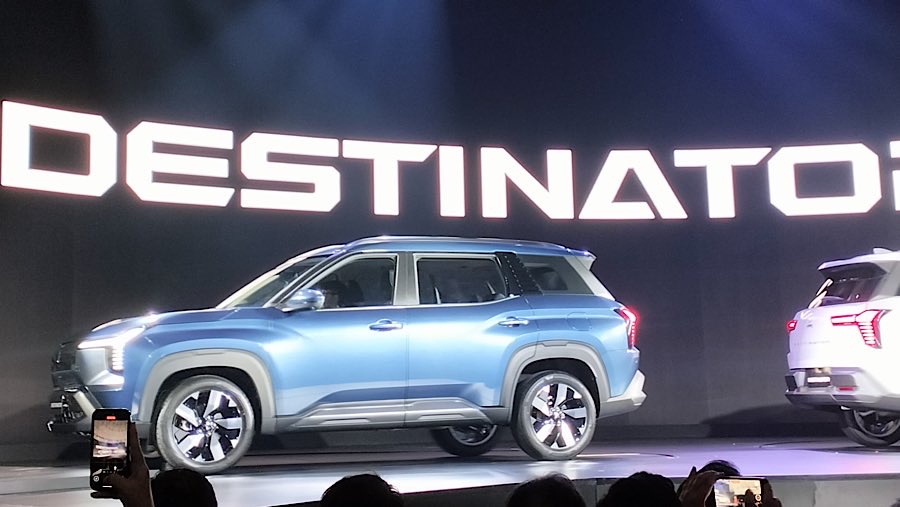 Peluncuran Mitsubishi Destinator di Senayan, Kamis (17/7/2025). (Bloomberg Technoz/Sultan Ibnu Affan)
