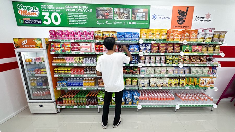 Program ini bertujuan memperkuat struktur ekonomi masyarakat desa melalui sistem koperasi. (Bloomberg Technoz/Andrean Kristianto)