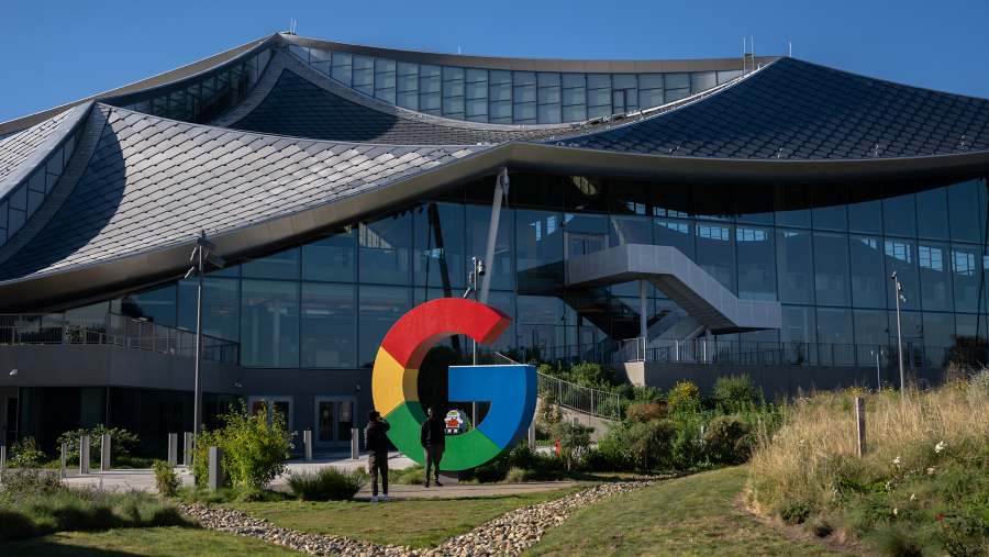 Kantor Alphabet (induk perusahaan Google) di  Mountain View, California, Amerika Serikat. (Mike Kai Chen/Bloomberg)