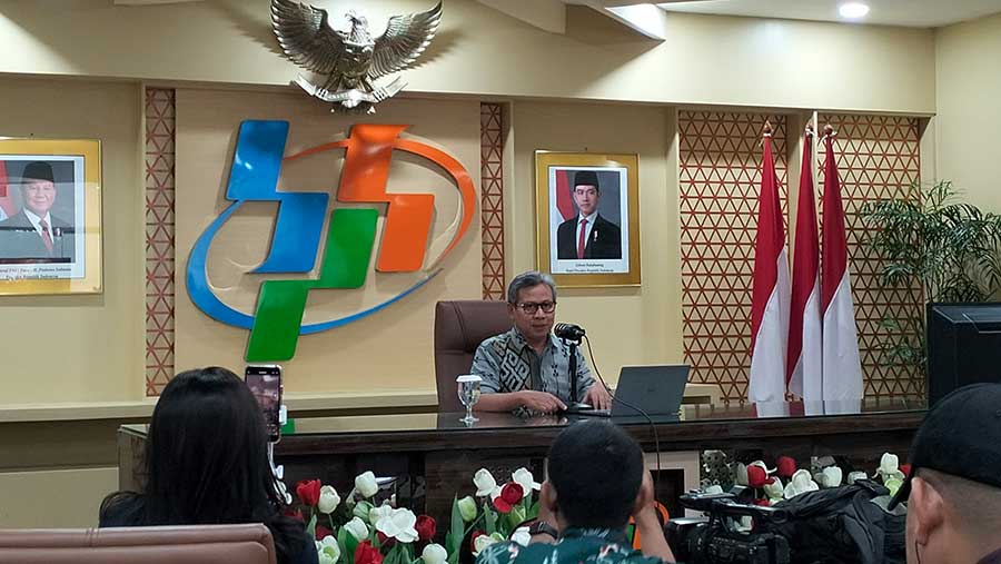 Ateng Hartono, Deputi Bidang Statistik Sosial (Bloomberg Technoz/Ibnu Affan)