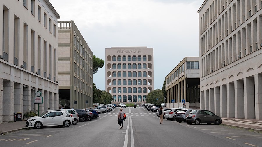 Gagasan pembangunan akuarium muncul pada awal 2000-an. (Mattia Bastianelli/Bloomberg)