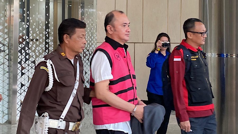 Komisaris PT Ratu Samban Mining ⁠David Alexander Yuwono ditangkap Kejagung kasus manipulasi batu bara PT Sucofindo Bengkulu (Bloomberg Technoz/Dovana)