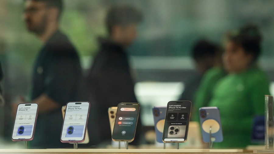 Pasokan iPhone rakitan India untuk pasar Amerika kini lampaui pabrik di China. (Yuki Iwamura/Bloomberg)