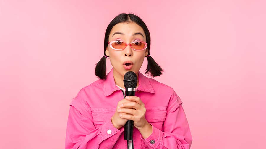 Ilustrasi ⁠Acara Pantun dan Hiburan (Envato)