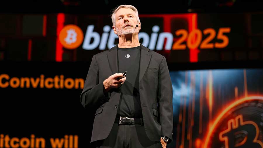 Michael Saylor dalam konferensi Bitcoin 2025 di Las Vegas. (Ronda Churchill/Bloomberg)