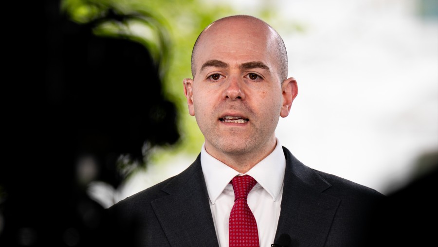 Ketua Dewan Penasihat Ekonomi (CEA) Stephen Miran ditunjuk sebagai Deputi Gubernur The Fed. (Bloomberg)