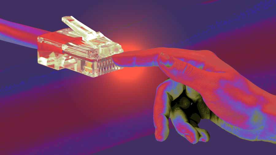 Survei APJII Pengguna Internet Indonesia 2025 Ada 229 Juta Orang (Bloomberg Technoz/Asfahan)