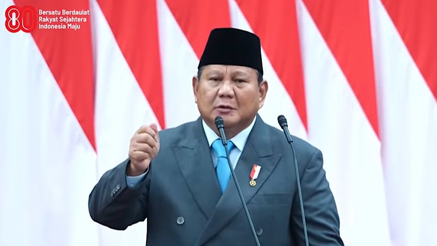 Presiden Prabowo Subianto memberikan pidato kenegaraan pada sidang tahunan MPR di Gedung DPR/MPR, Jumat (15/8/2025). (Youtube Setpres)
