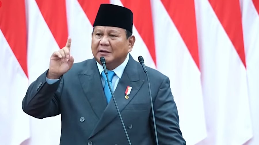 Presiden Prabowo Subianto memberikan pidato kenegaraan pada sidang tahunan MPR di Gedung DPR/MPR, Jumat (15/8/2025). (Youtube Setpres)
