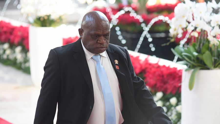 Natalius Pigai menghadiri sidang tahunan MPR di Gedung DPR/MPR, Jumat (15/8/2025). (Dok. Parlemen)