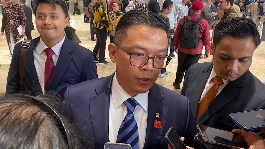 Menlu Sugiono usai sidang tahunan MPR di Gedung DPR/MPR, Jumat (15/8/2025). (Bloomberg Technoz/Dovana Hasiana)