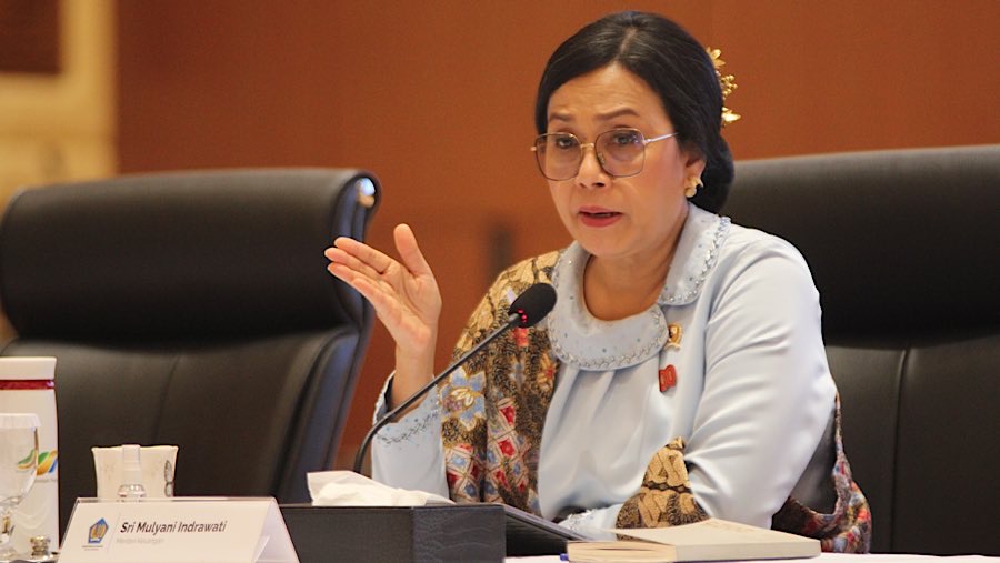Menkeu, Sri Mulyani saat konfrensi Pers RAPBN dan Nota Keuangan T.A 2026 di Jakarta, Jumat (15/8/2025). (Bloomberg Technoz/Andrean Kristianto)