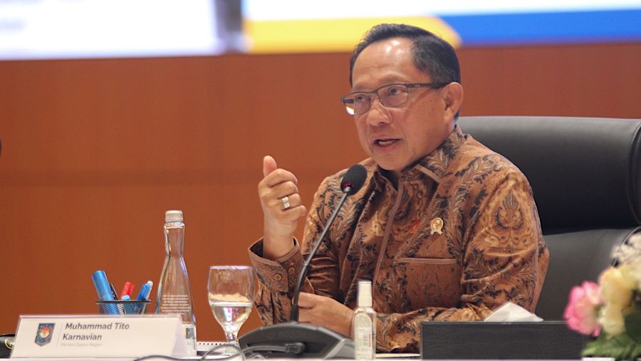 Mendagri, Muhammad Tito Karnavian saat konfrensi Pers RAPBN dan Nota Keuangan T.A 2026 di Jakarta, Jumat (15/8/2025). (Bloomberg Technoz/Andrean K)