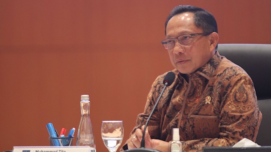Mendagri, Muhammad Tito Karnavian saat konfrensi Pers RAPBN dan Nota Keuangan T.A 2026 di Jakarta, Jumat (15/8/2025). (Bloomberg Technoz/Andrean K)