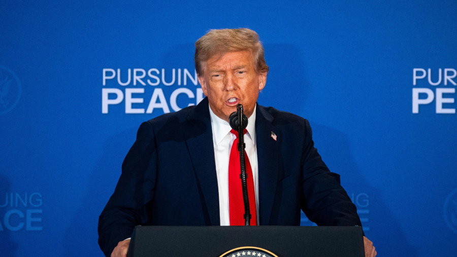 Trump segera lapor NATO soal kesepakatan nasib Ukraina (Bloomberg)