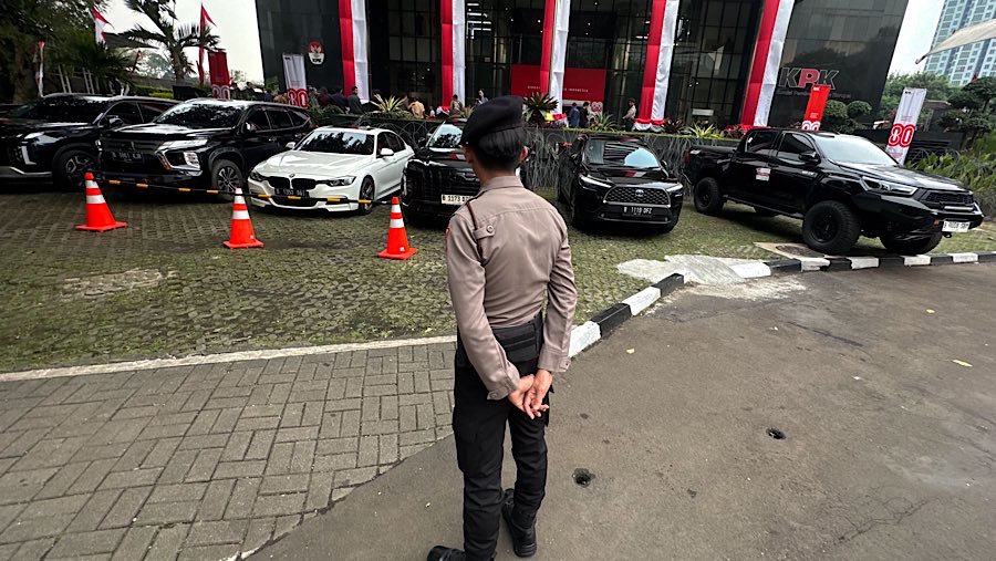 KPK mengatakan rangkaian OTT terhadap Immanuel sudah dilakukan sejak kemarin, Rabu (20/08/2025) malam. (Bloomberg Technoz/Andrean Kristianto)