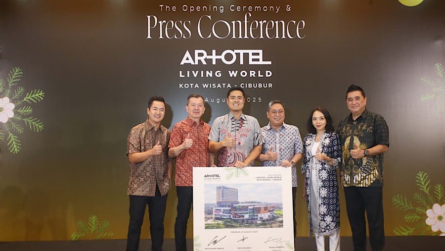 Opening Ceremony & Press Conference Artotel Living Wold Kota Wisata, Cibubur. (Bloomberg Technoz/Syailendra Hafiz Wiratama)