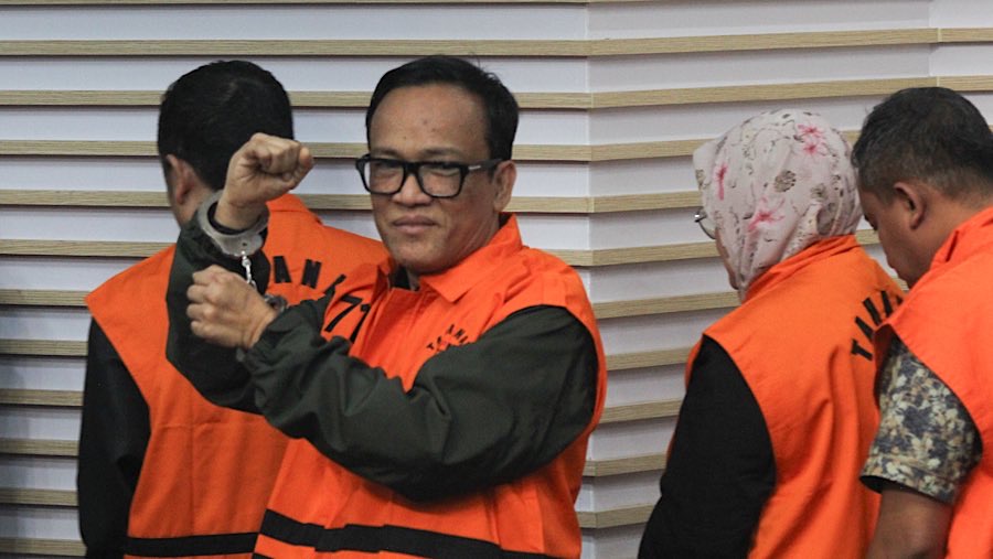 Wamenaker, Immanuel Ebenezer tersangka pemerasan pengurusan sertifikasi K3 ‘saat konfrensi persi di KPK, Jumat (22/8/2025). (Bloomberg Technoz/Andre)