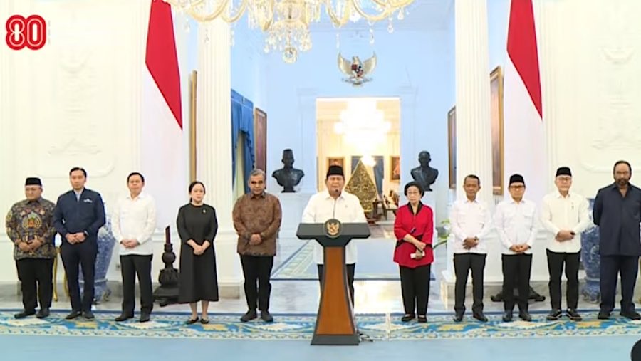 Presiden Prabowo Subianto memberikan keterangan pers bersama Ketum Partai di Istana Negara, Minggu (31/8/2025).  (Youtube Setpres)