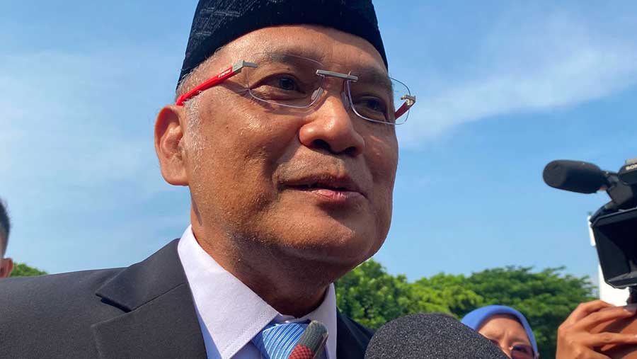 Kepala BP Haji Mochamad Irfan Yusuf Hasyim di Istana Kepresidenan, Senin (8/9/2025). (Dova/Bloomberg Technoz)