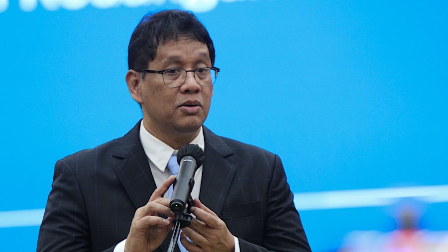 Menkeu Purbaya Yudhi Sadewa memberikan sambutan saat acara sertijab Menteri Keuangan di Kemenkeu, Selasa (9/9/2025). (Bloomberg Technoz/Andrean K)