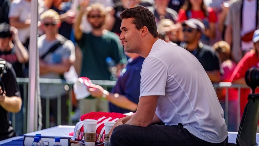 Charlie Kirk Tokoh Konservatif Amerika Ditembak Mati (Bloomberg)