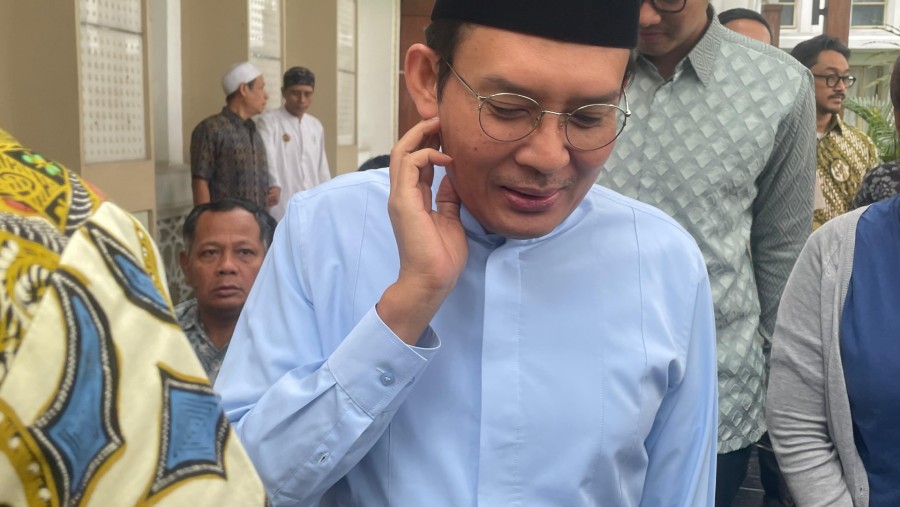 Sekretaris Jenderal Kementerian ESDM Ahmad Erani Yustika saat ditemui di Kementerian ESDM. (Bloomberg Technoz/Azura Yumna Ramadani Purnama)
