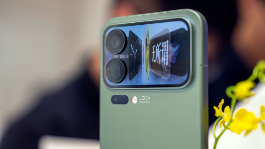 Xiaomi 17 Pro Max. (Raul Ariano/Bloomberg)