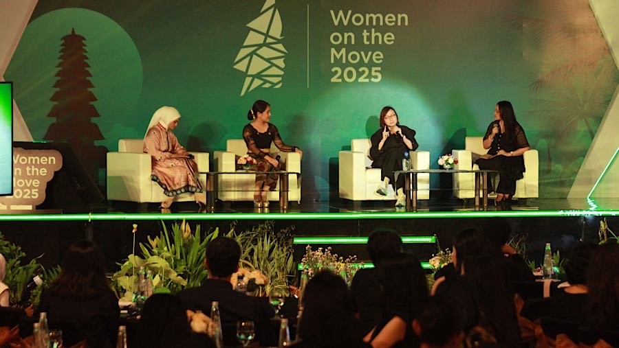 Hadir di antaranya Wakil Ketua Komisi XII DPR Putri Zulkifli Hasan, Wamen Ekraf Irene Umar, serta Wamen Kemendukbangga Isyana Bagoes Oka.