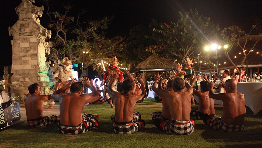 Welcoming dinner Women On The Move 2025 di Bali, Jumat (26/9/2025). (Bloomberg Technoz/ Andrean Kristianto)