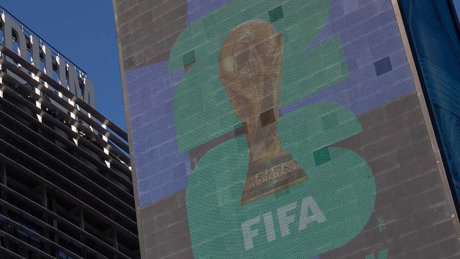 Ilustrasi FIFA (Yuki Iwamura/Bloomberg)