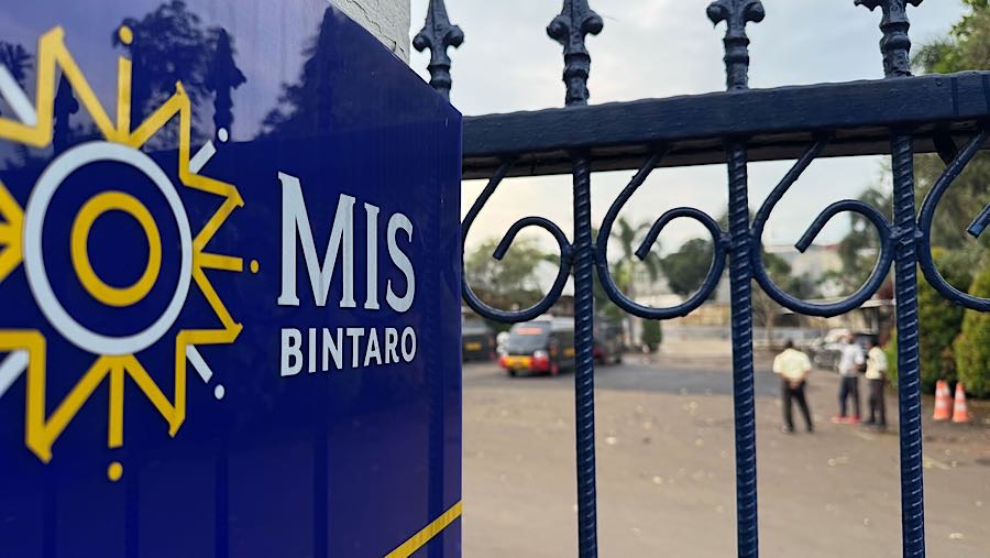 Sekolah Mentari Intercultural School Bintaro, mendapat ancaman bom. (Bloomberg Technoz/Andrean Kristianto)