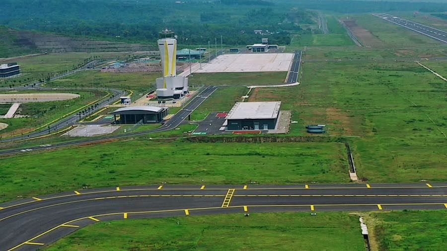 Taxiway Dhoho International Airport Kediri. (Tangkapan layar Instagram @dhoho.international.airport)