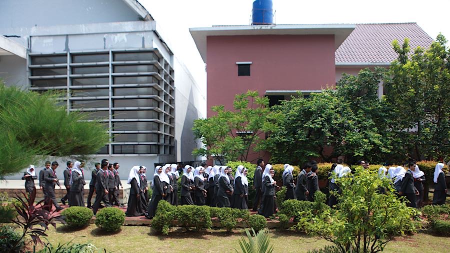 Sekolah Garuda Transformasi merupakan penguatan bagi SMA/MA yang telah ada agar mampu mencapai standar pendidikan kelas dunia.