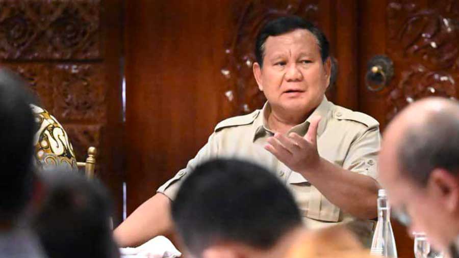 Presiden Prabowo undang Wapres Gibran Rakabuming dan sejumlah pejabat Kabinet Merah Putih jalani rapat terbatas di Kertanegara (12/10). (Dok BPMI)