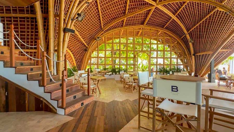 (Dok. Le Bleu by K-Club)