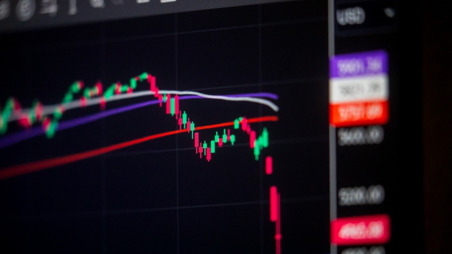 Ilustrasi pasar kripto, termasuk stablecoin, yang penuh akrobat hingga kejatuhan mendadak. (Bloomberg)