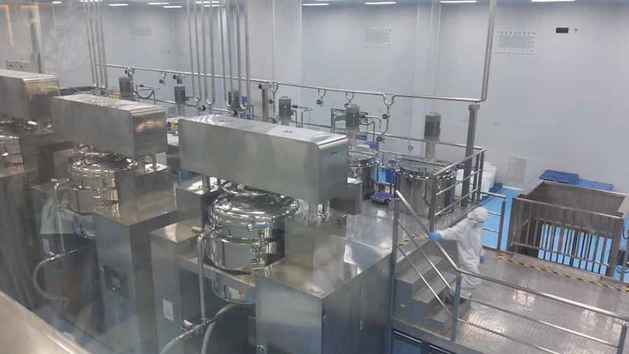 Pabrik PT NAYUE  di Cikarang, Jawa Barat, Rabu (15/10). (Bloomberg Technoz/Dinda Decembria)